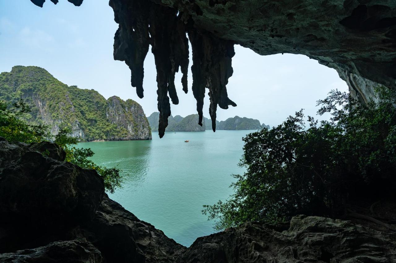 Hotel Halong Fantasea Cruise Ha Long Esterno foto
