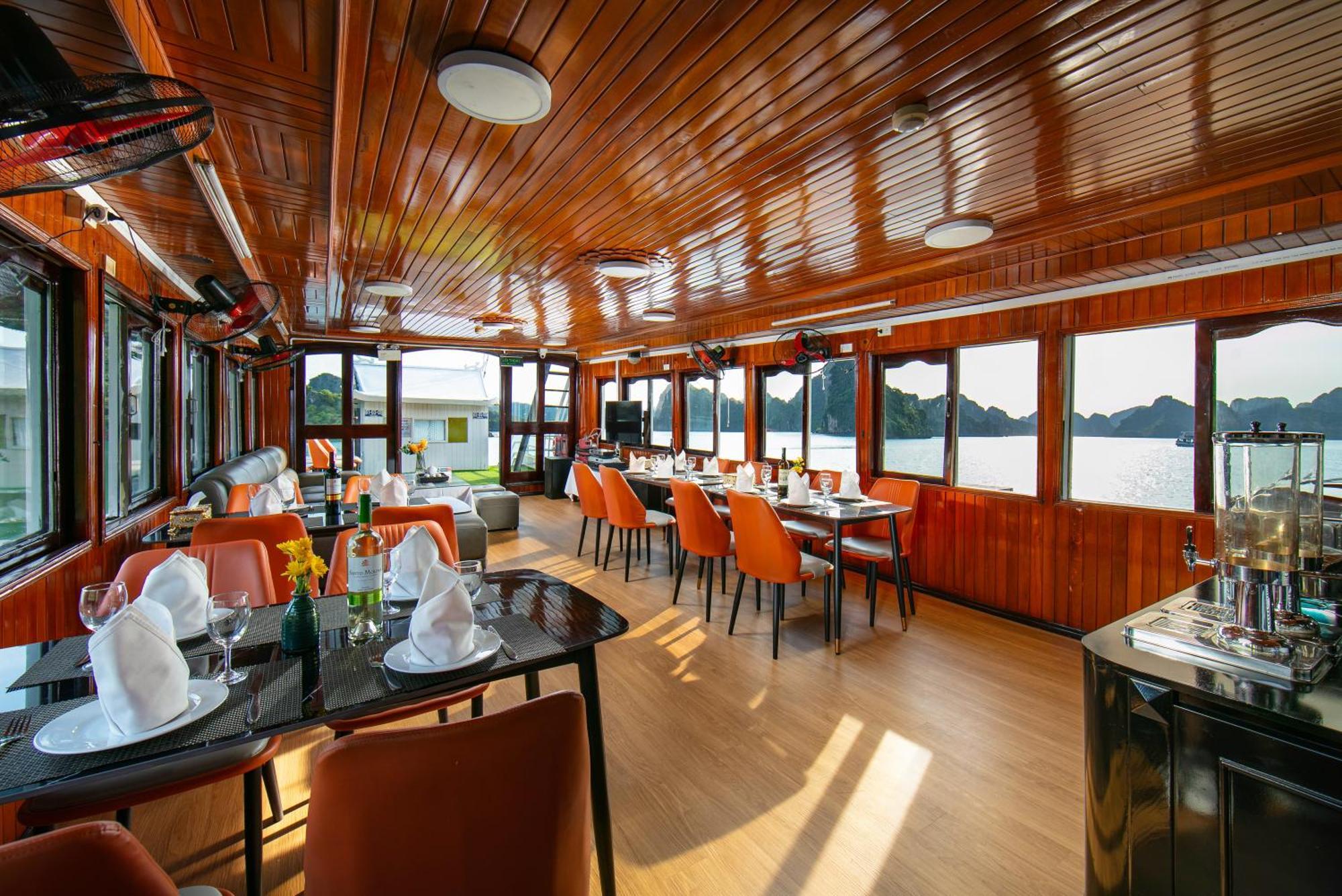 Hotel Halong Fantasea Cruise Ha Long Esterno foto