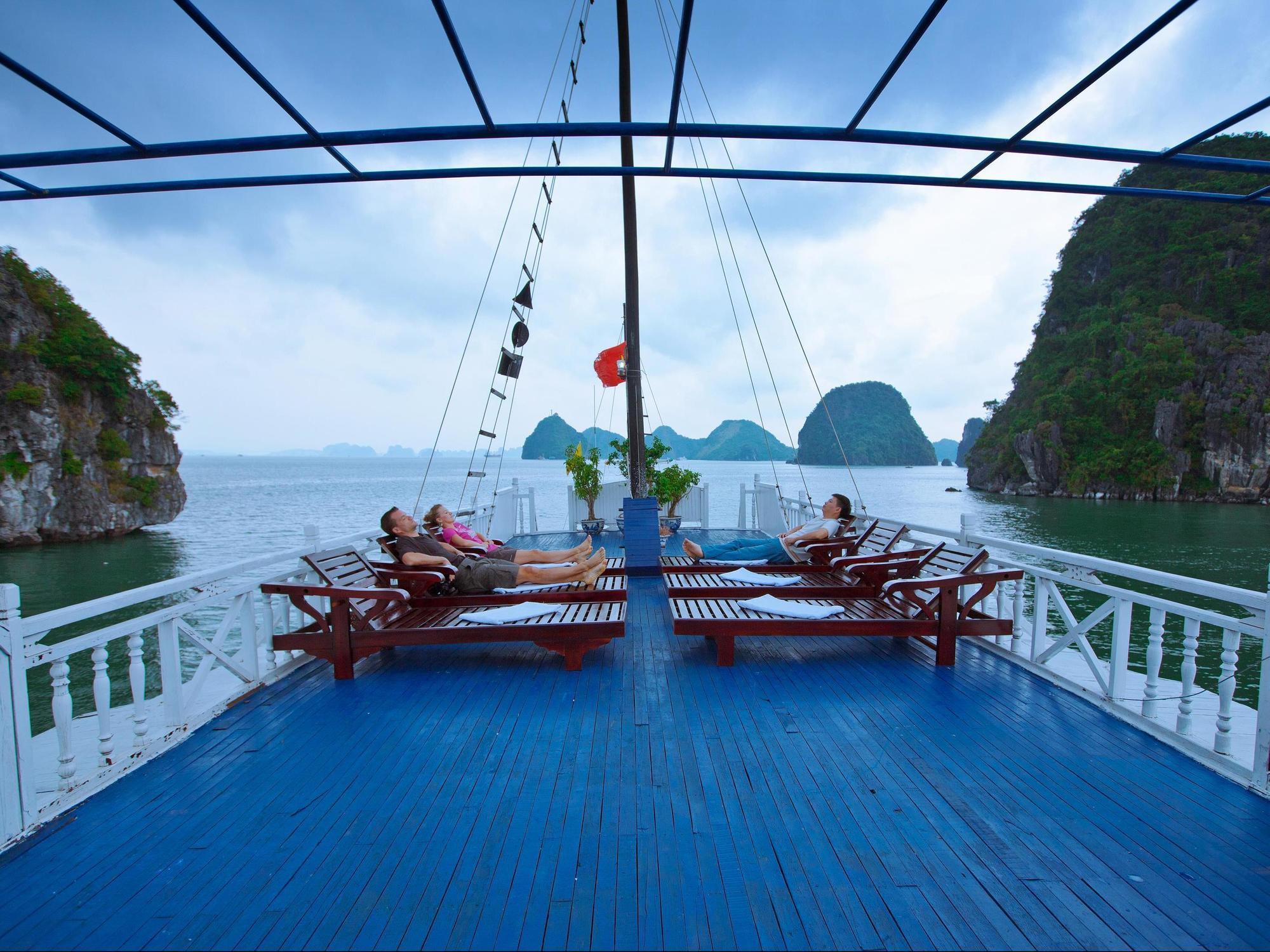 Hotel Halong Fantasea Cruise Ha Long Esterno foto